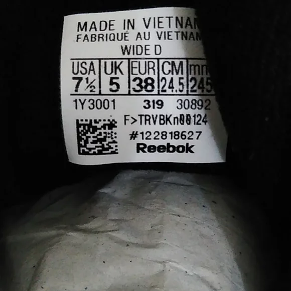 Reebok Women's Princess Black Size 7.5 Wide - Picture 6 of 7